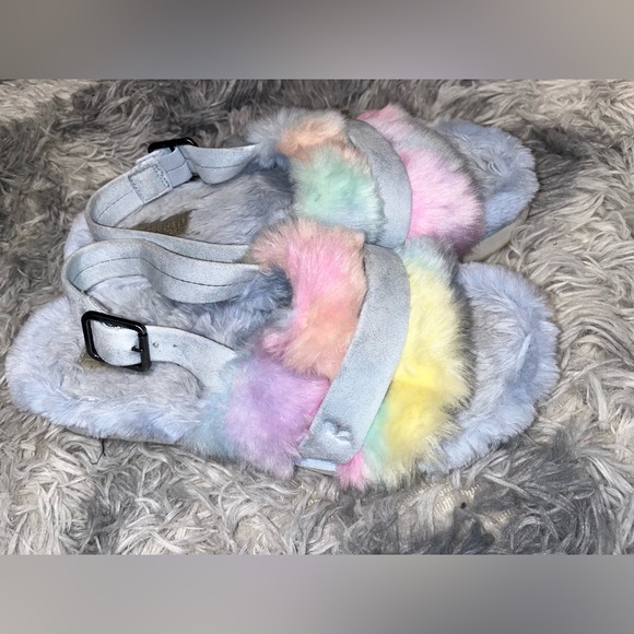 Koolaburra By UGG Women's Blue Sandals Size 9 - Picture 4 of 8